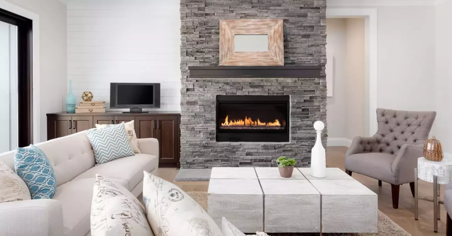 Modern and cosy gas fireplace in the living room