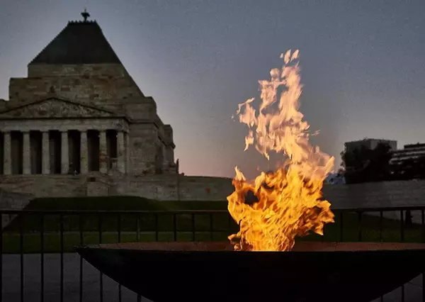 Multinet gas - Melbourne's Shrine of Remembrance