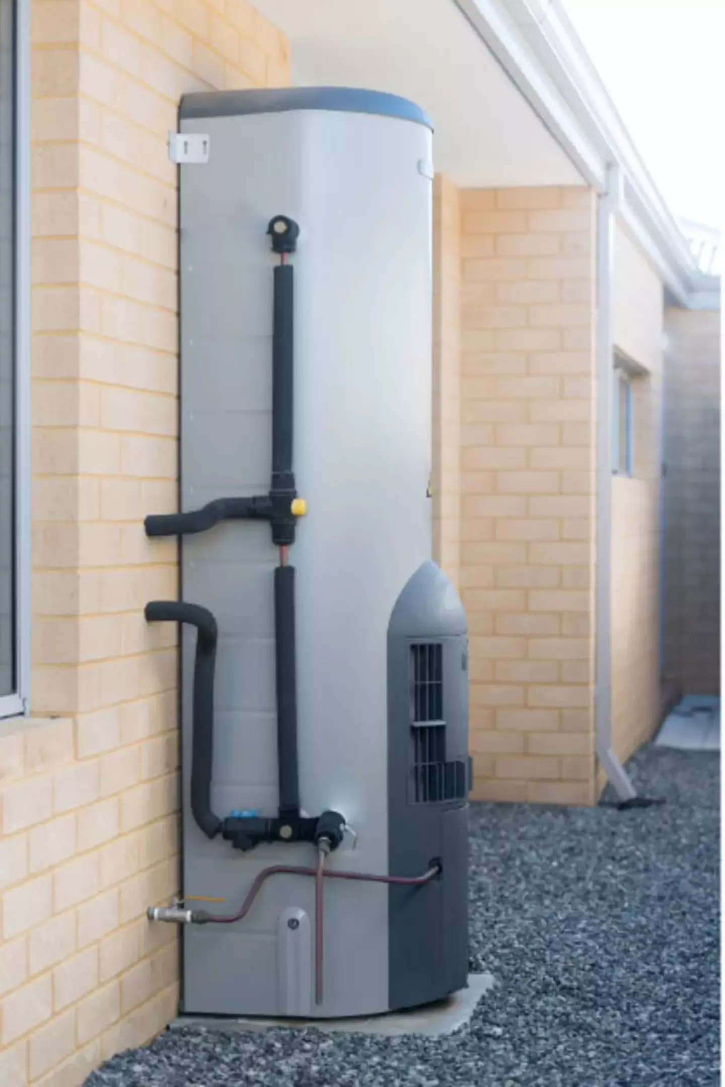 Outdoor hot water heater
